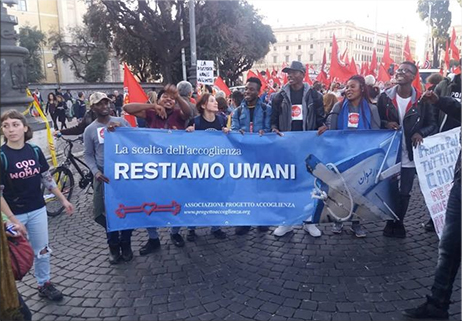 Quella marea umana contro il decreto di Salvini