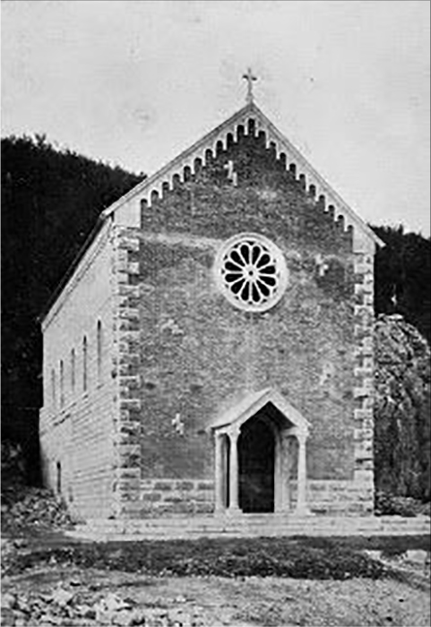 Pellegrino al Santuario di S. Lucia