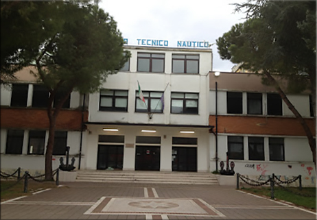 Termoli: Schweitzer ed ex nautico