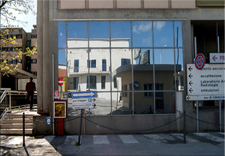 Ospedale amichevole, a tratti ostile